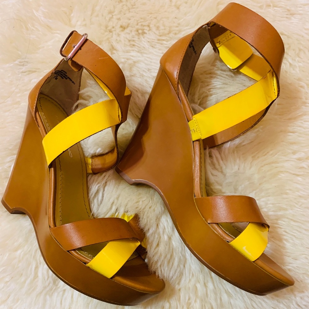 Bandolino Brown and Yellow Strapped Wedges